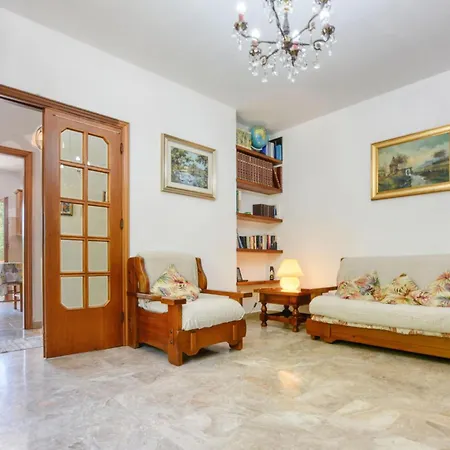 3 Bedroom Awesome In Masso * Tasso