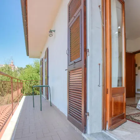 3 Bedroom Awesome In Masso *