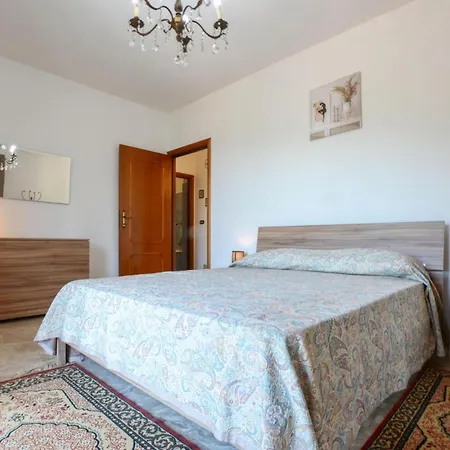 3 Bedroom Awesome In Masso Casa vacanze Tasso